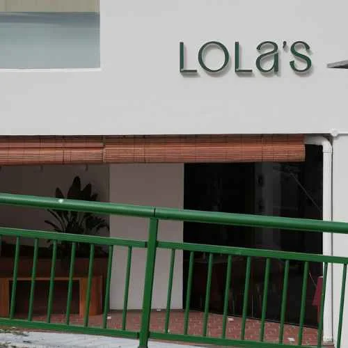 Lola's Cafe Holland Village